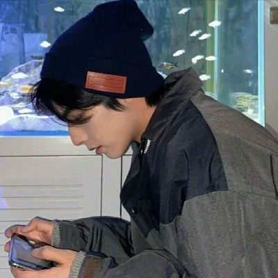 个性独特有魅力的欧美男生头像图片