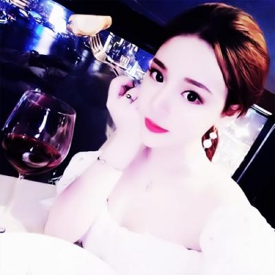 一人一张真人好看情侣微信头像