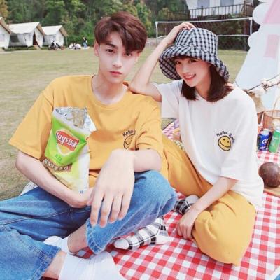 日常甜蜜合影的情侣真人头像图片