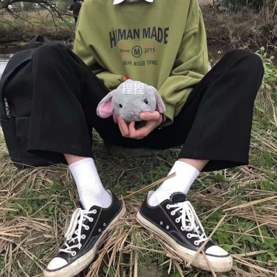 帅气潮流的半身男生部位微信头像