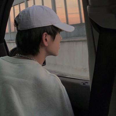 帅哥就算侧面也好看|男生侧脸头像图片