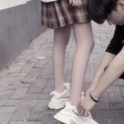 你在我这永远是小朋友·恋人一人一张头像图片