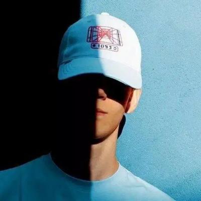 超酷的男生气质个性高冷微信头像