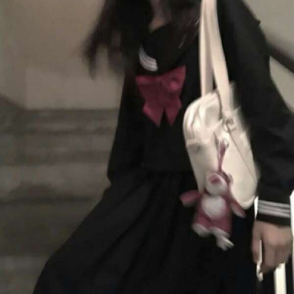 漂亮女生的日常生活头像图片