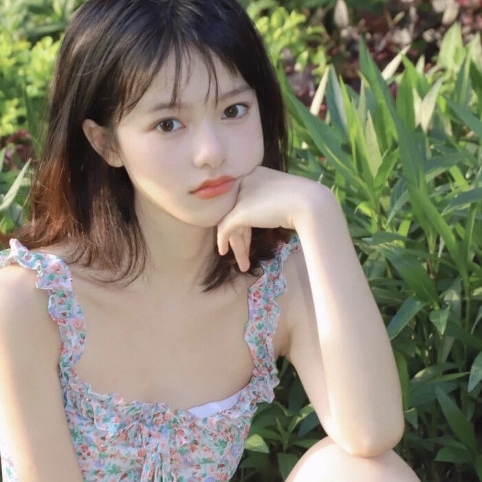 专属于你的六月美女头像|好看小清新女头