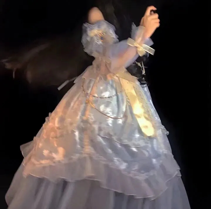 梦幻甜美的女生仙女裙高清头像图片