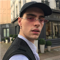 戴眼镜的小哥哥头像·帅气男生精选头像图片