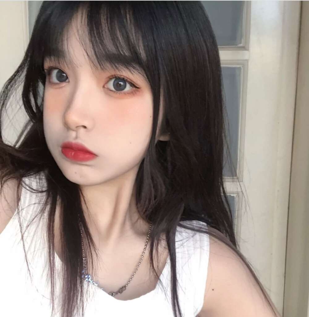 恰巧 最没安全感的人 最会给人安全感?头像图片