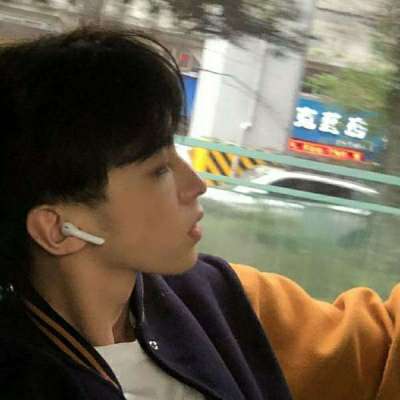 高冷少年帅气头像_吸引人的靓仔头像图片