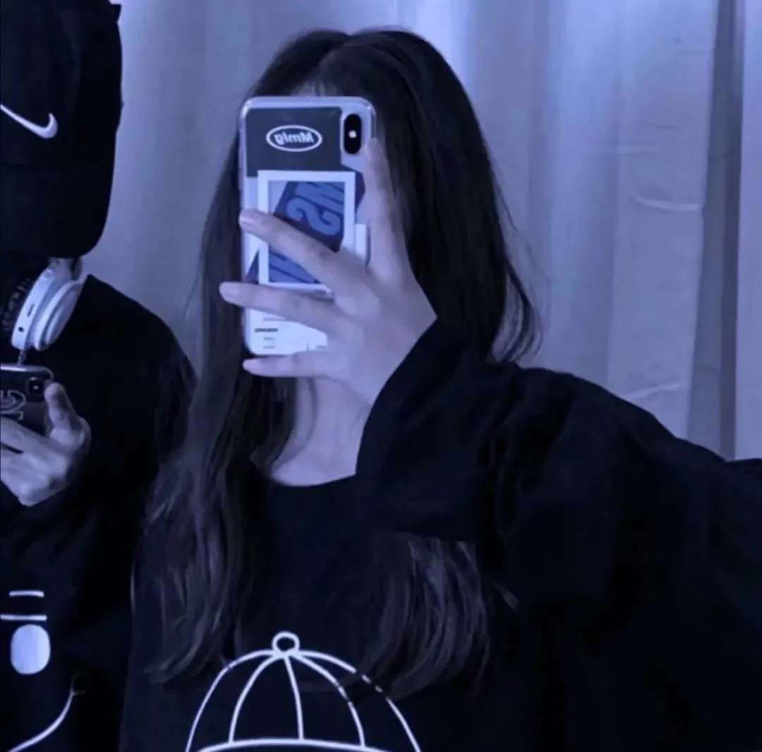 你去银河偷点星星，做我宇宙飞船的燃料                ——反扑'头像图片