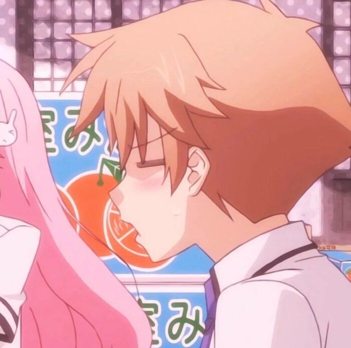 高清可爱的动漫卡通情侣一对两张qq微信头像图片大全