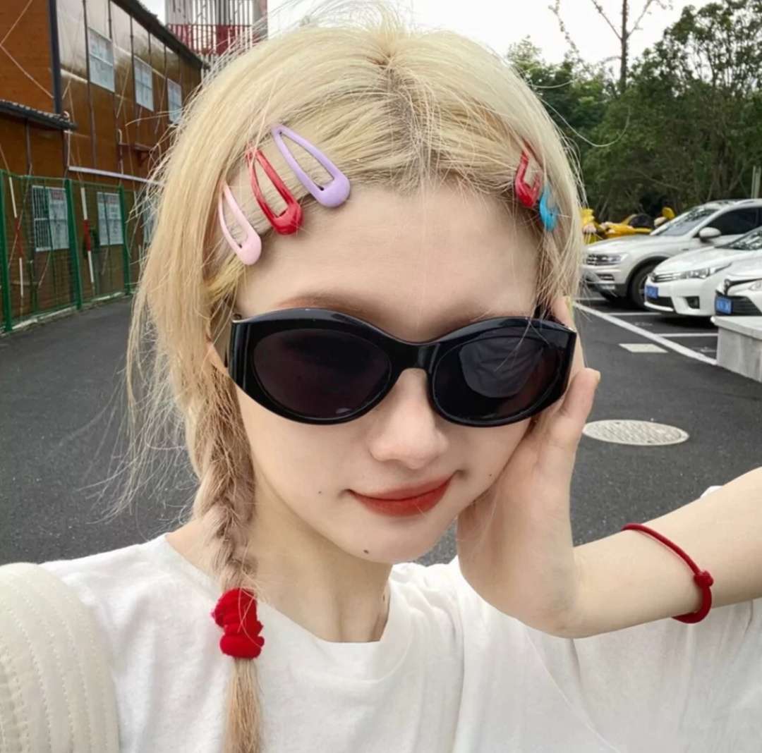 真人美女自拍闺蜜双人头像图片