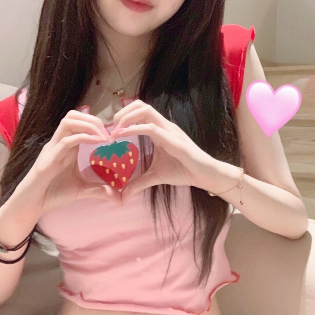 女生不露脸气质甜美快手最火微信头像图片