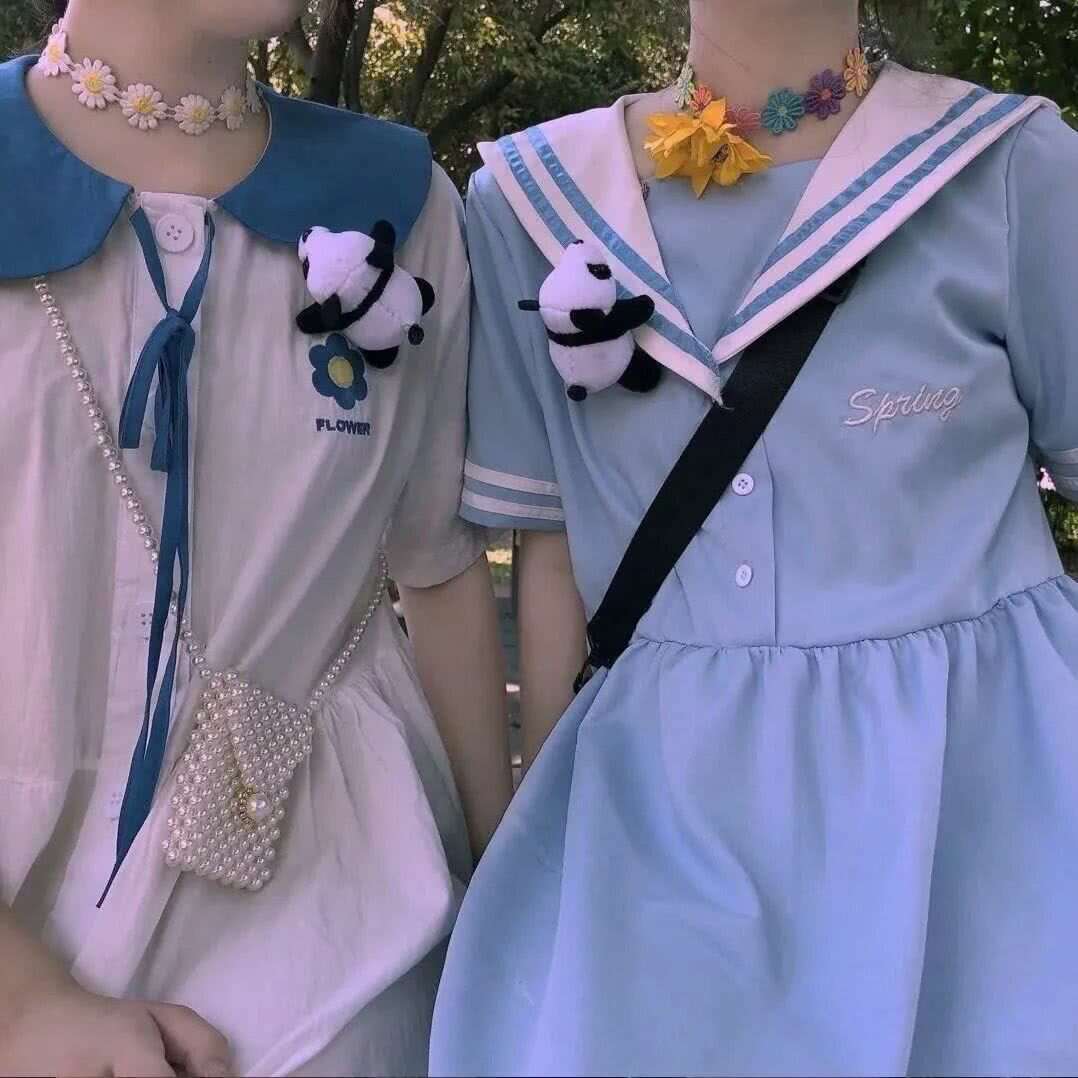 青春气息十足的可爱唯美闺蜜姐妹头像图片