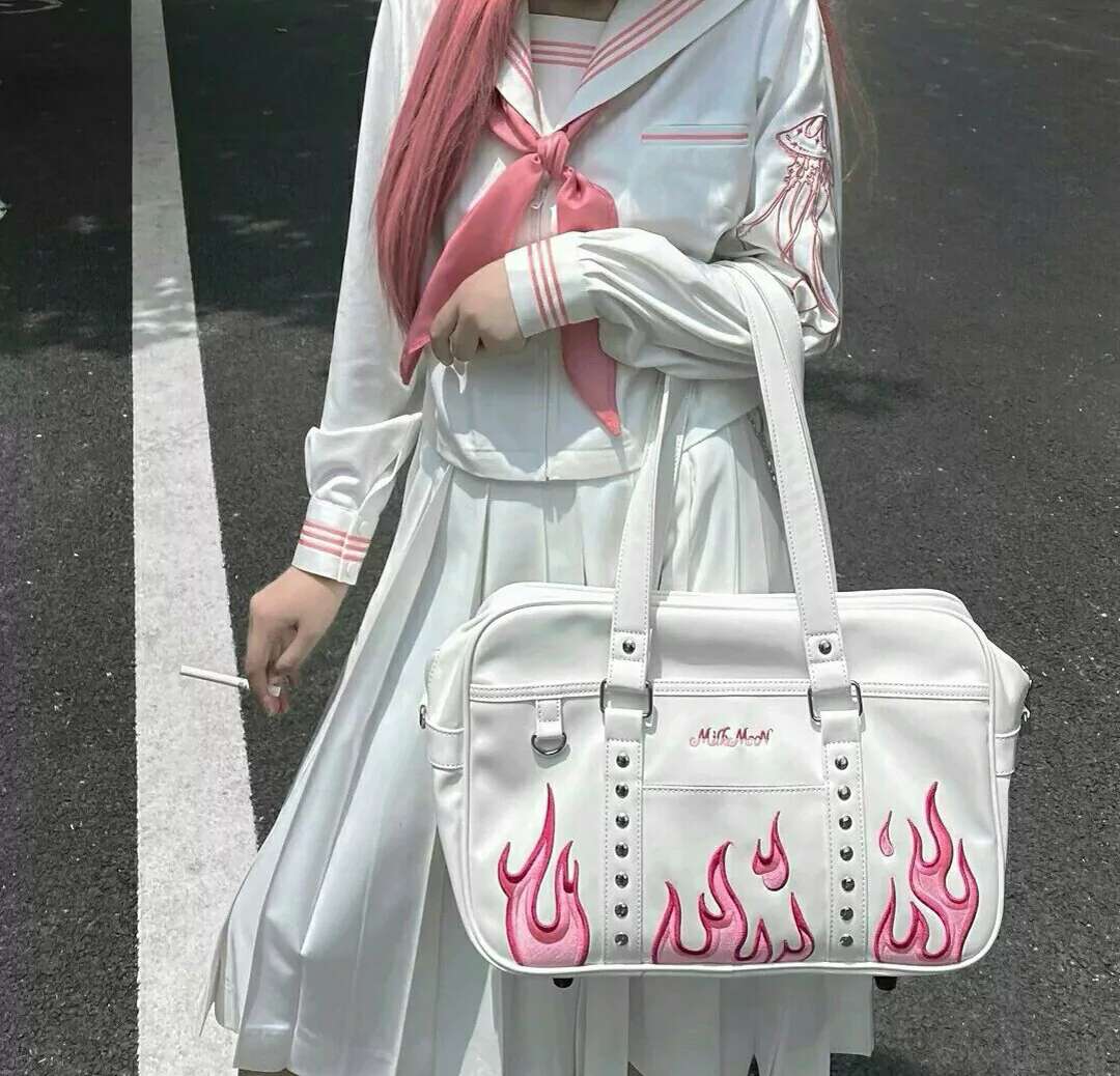 所以一直留在我身边叭头像图片