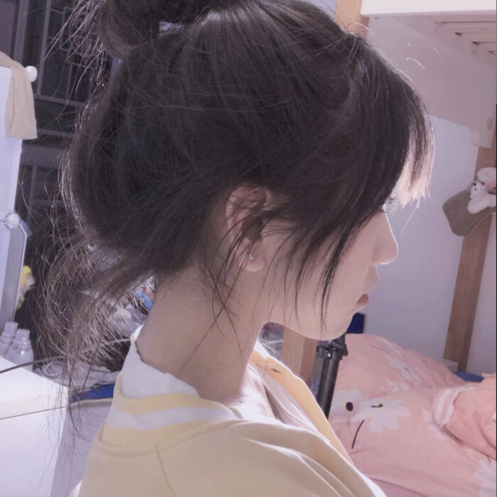 一波珍藏元气好看的美女图片来袭，快来挑一张做头像吧