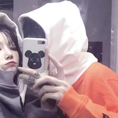 甜蜜成人情侣头像和可爱小不点情侣头像图片