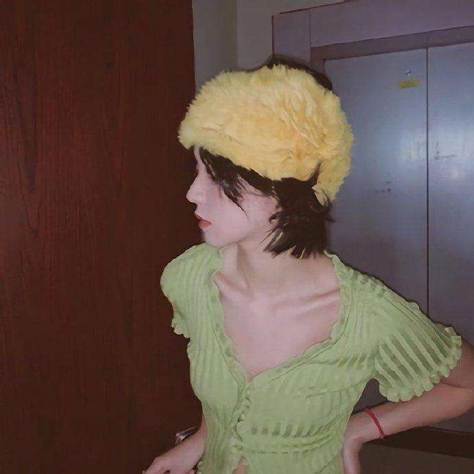 夏日清新温柔女生真人头像图片