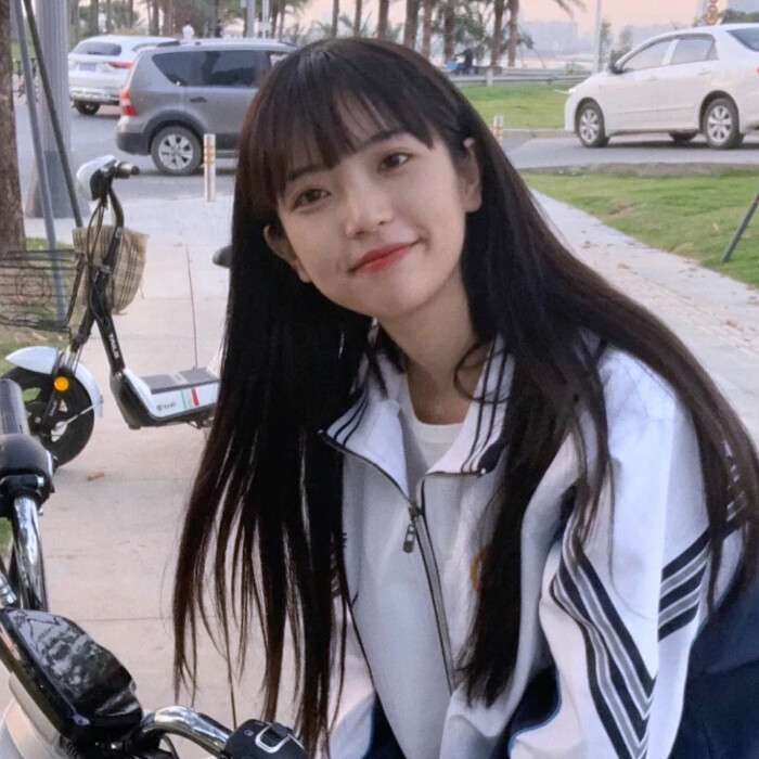 超美气质女生热门微信QQ经典头像