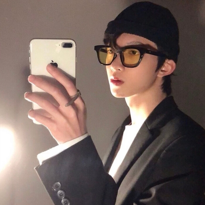 盐焗小星球/男男男头头像图片