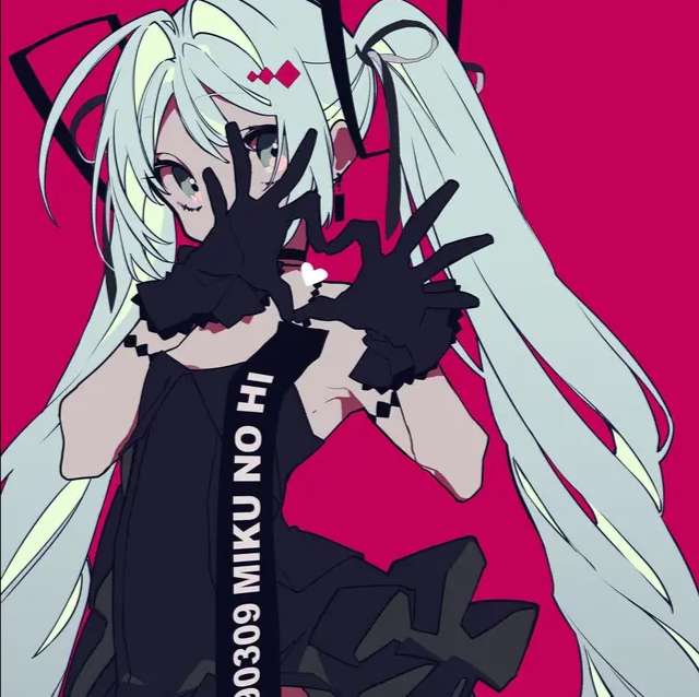 画师望月けい笔下的动漫女生头像图片