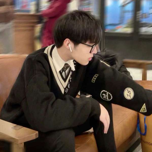 帅气文艺男友风真人男生头像图片