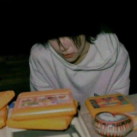 小众冷淡风霸气超A女生高清头像图片