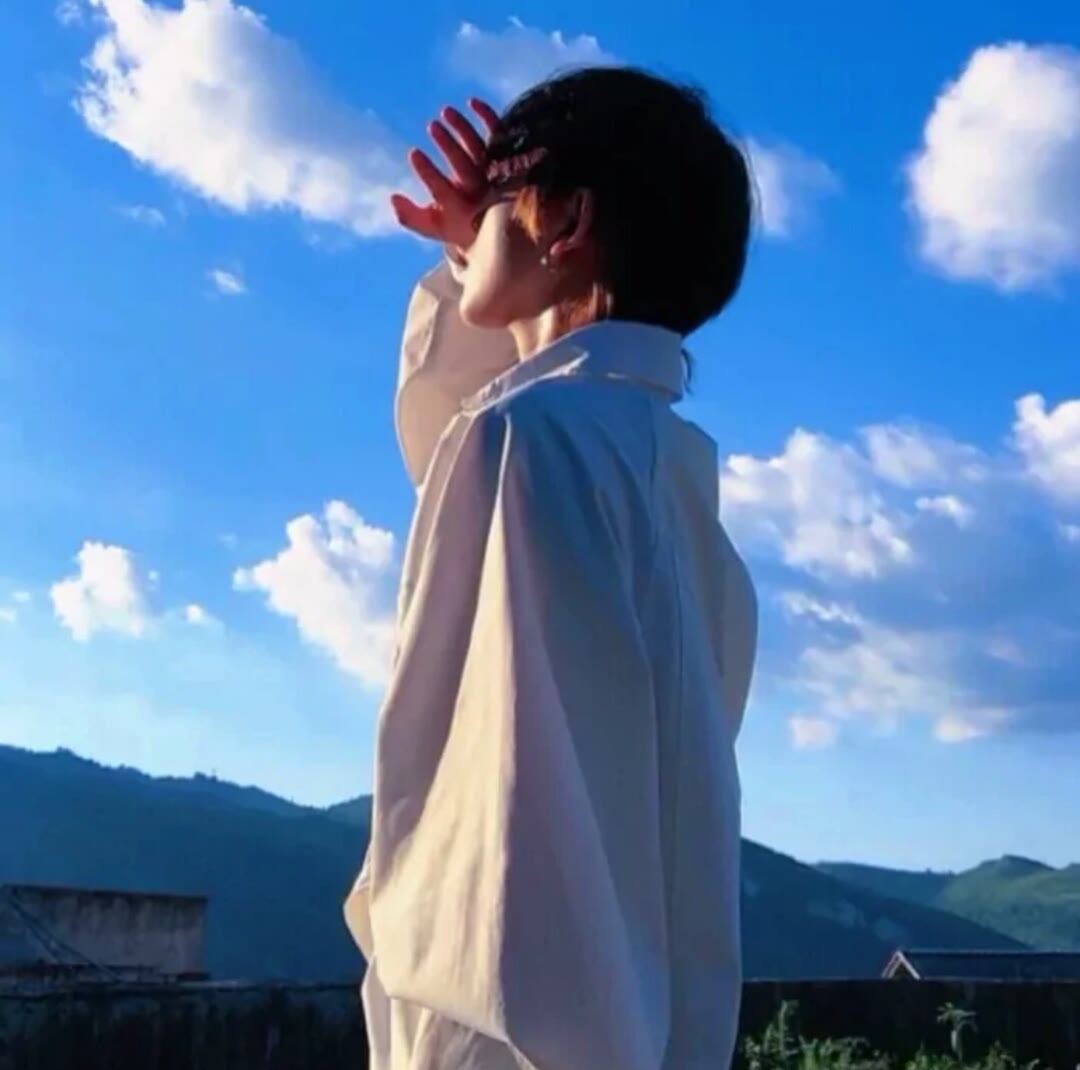 微信真人男生唯美帅气高清头像图片