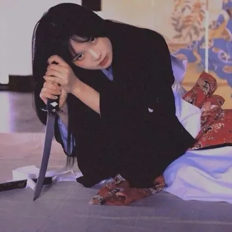 暗黑系列病娇真人女生头像图片