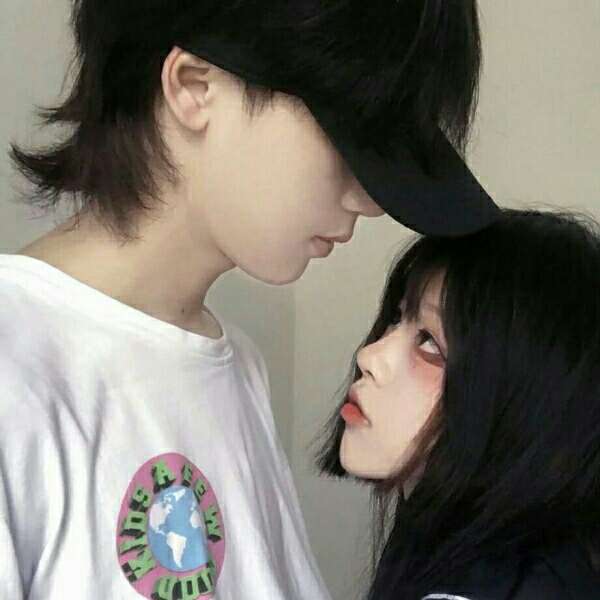 女生超美的真人情侣头像图片