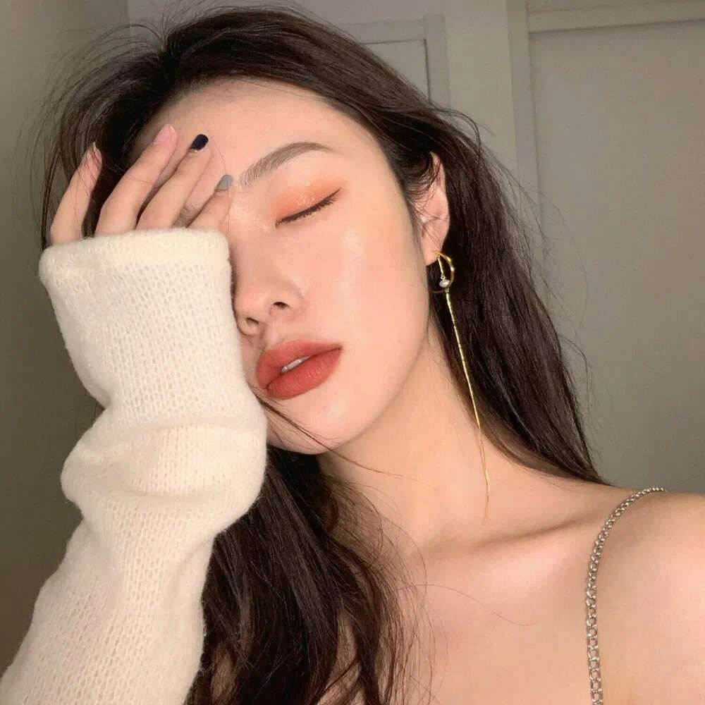 ins气质温柔的漂亮女生头像图片