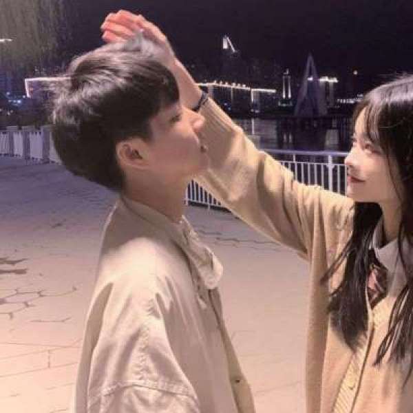 最新甜美情侣qq高清头像图片