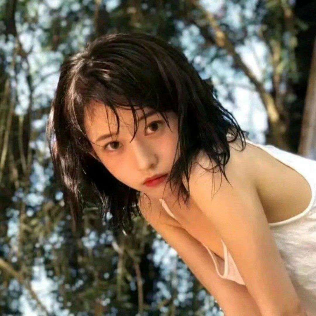 客桥.小众女头/怕目光夹杂爱意所以闭上眼睛头像图片