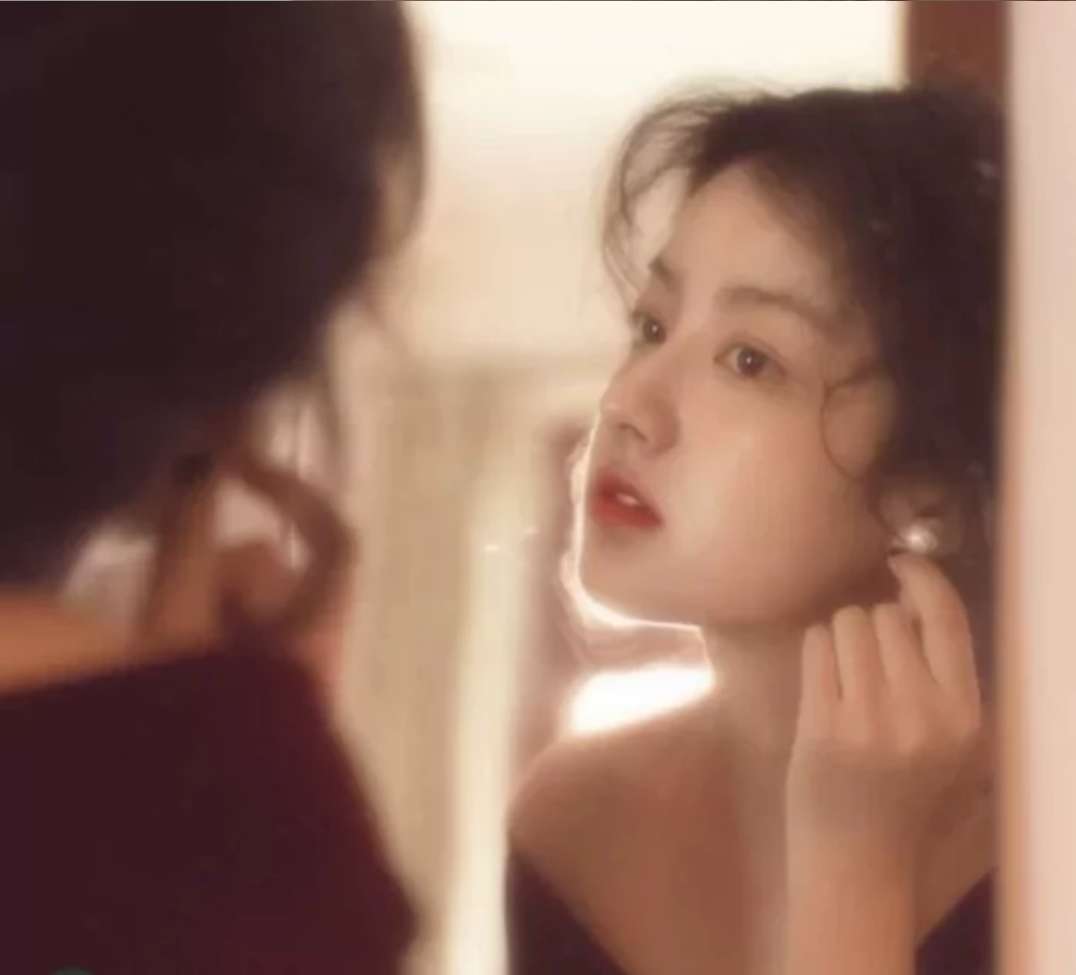 复古90年代港风风格美女头像图片