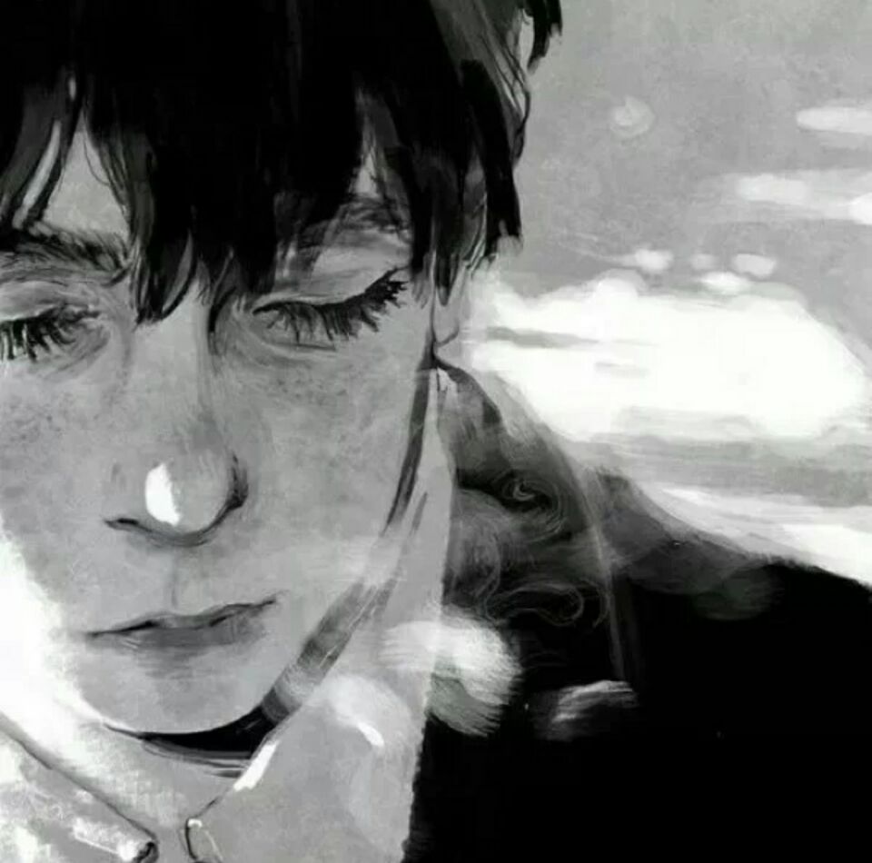简约黑白手绘漫画男生伤感微信头像图片