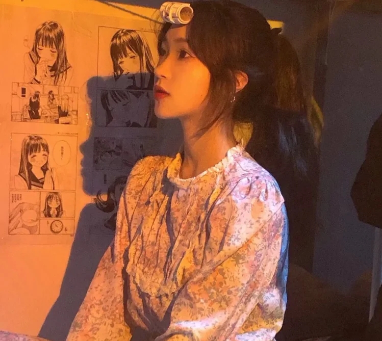 女孩子像星星般闪亮_［清新女头］优质美女头像图片