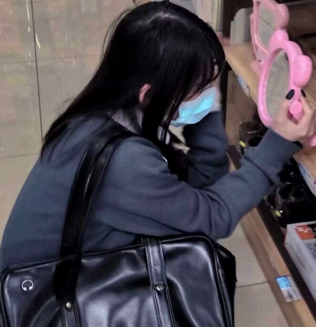 JK女孩青春可爱女生头像图片