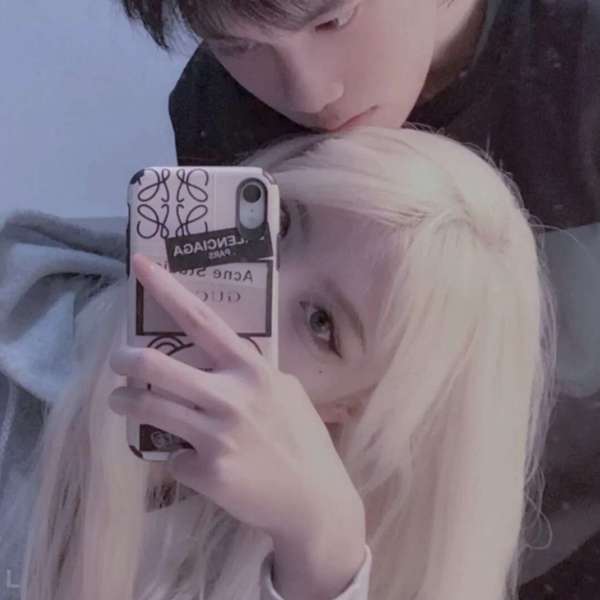 青春唯美甜甜的情侣真人头像图片