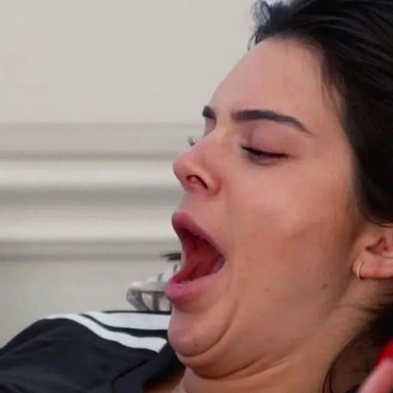 个性搞怪幽默趣味女生头像图片