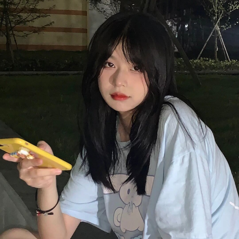 清晰可爱无暇的女生头像图片：无法阻止自己落俗 但浪漫不死