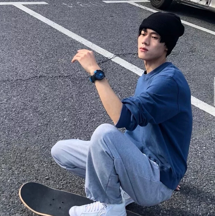 ins潮男｜优质帅哥头像图片