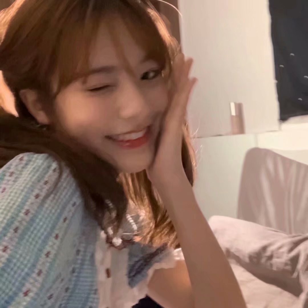 “保持可爱，奔赴山海”头像图片