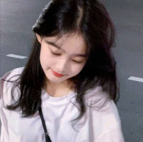 漂亮有个性的小姐姐真人美女头像图片