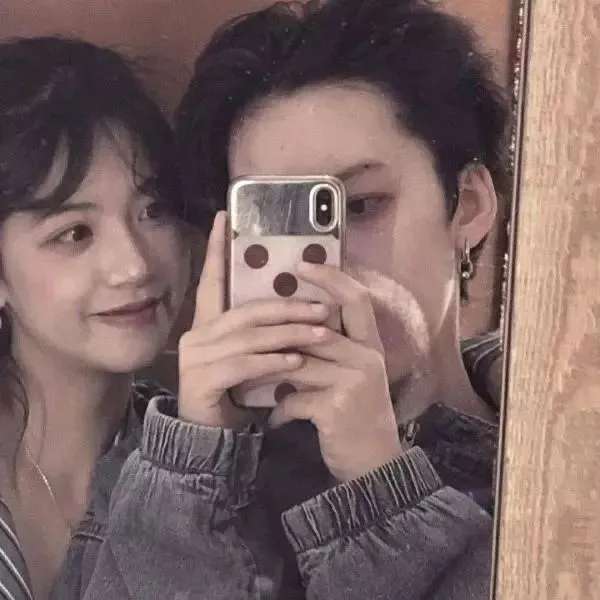 非主流个性高清抖音微信真人情侣头像图片