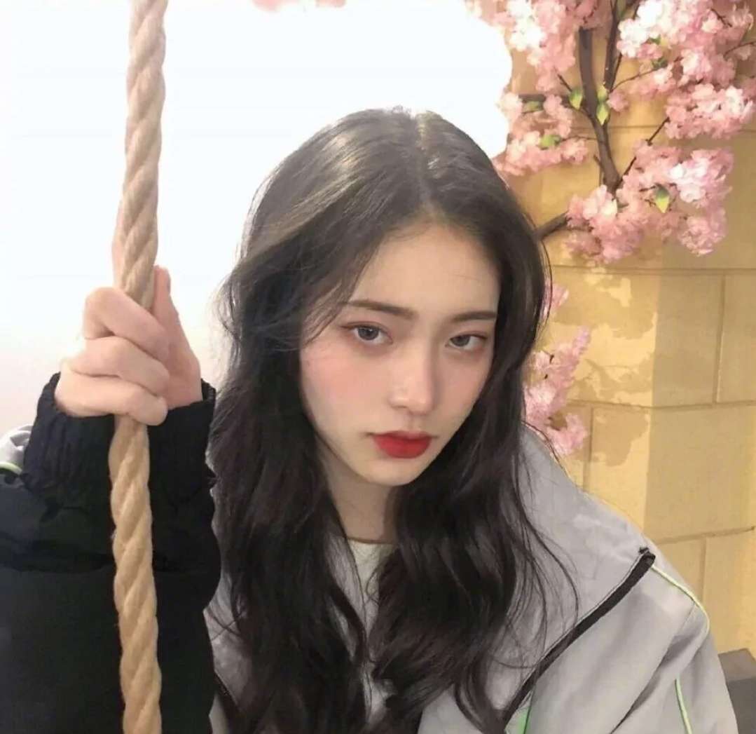 网上一些漂亮好看的美女头像图片