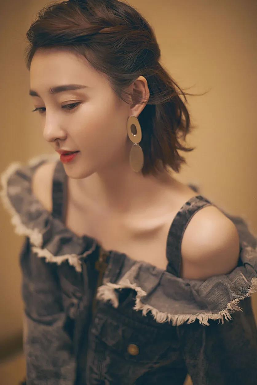 清纯性感并存的中国美女明星气质图片