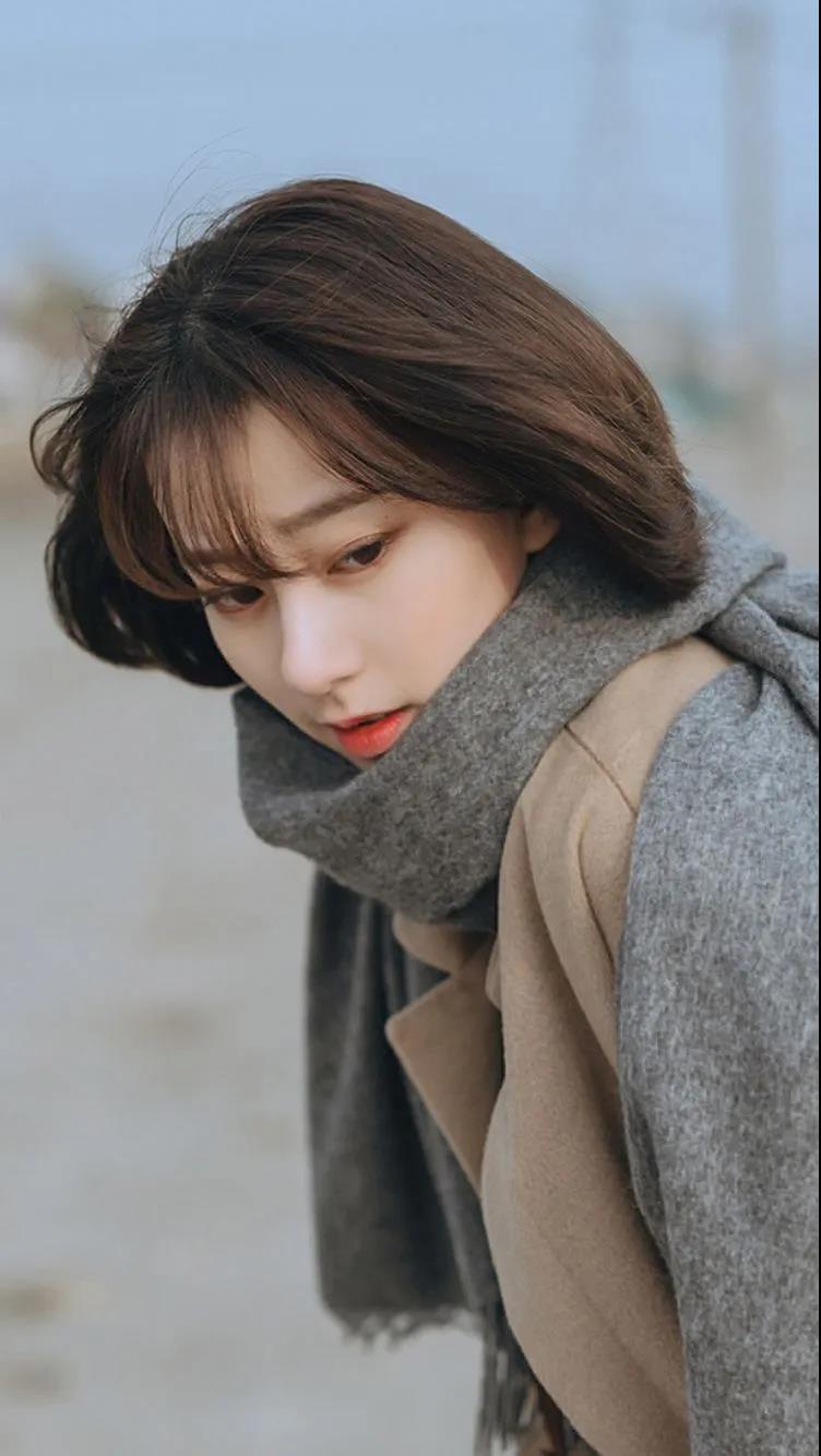 侧脸超好看的高颜值美女气质图片