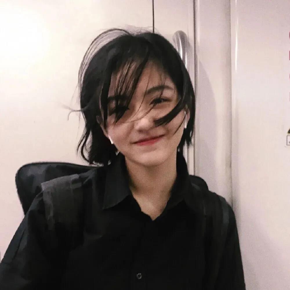 可爱甜美清新范的元气美女头像图片