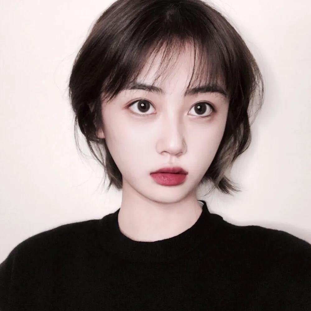 清纯甜美的元气美女真人头像图片