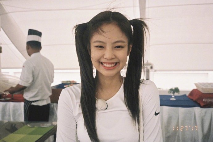金智妮Jennie双马尾百变造型高清图片